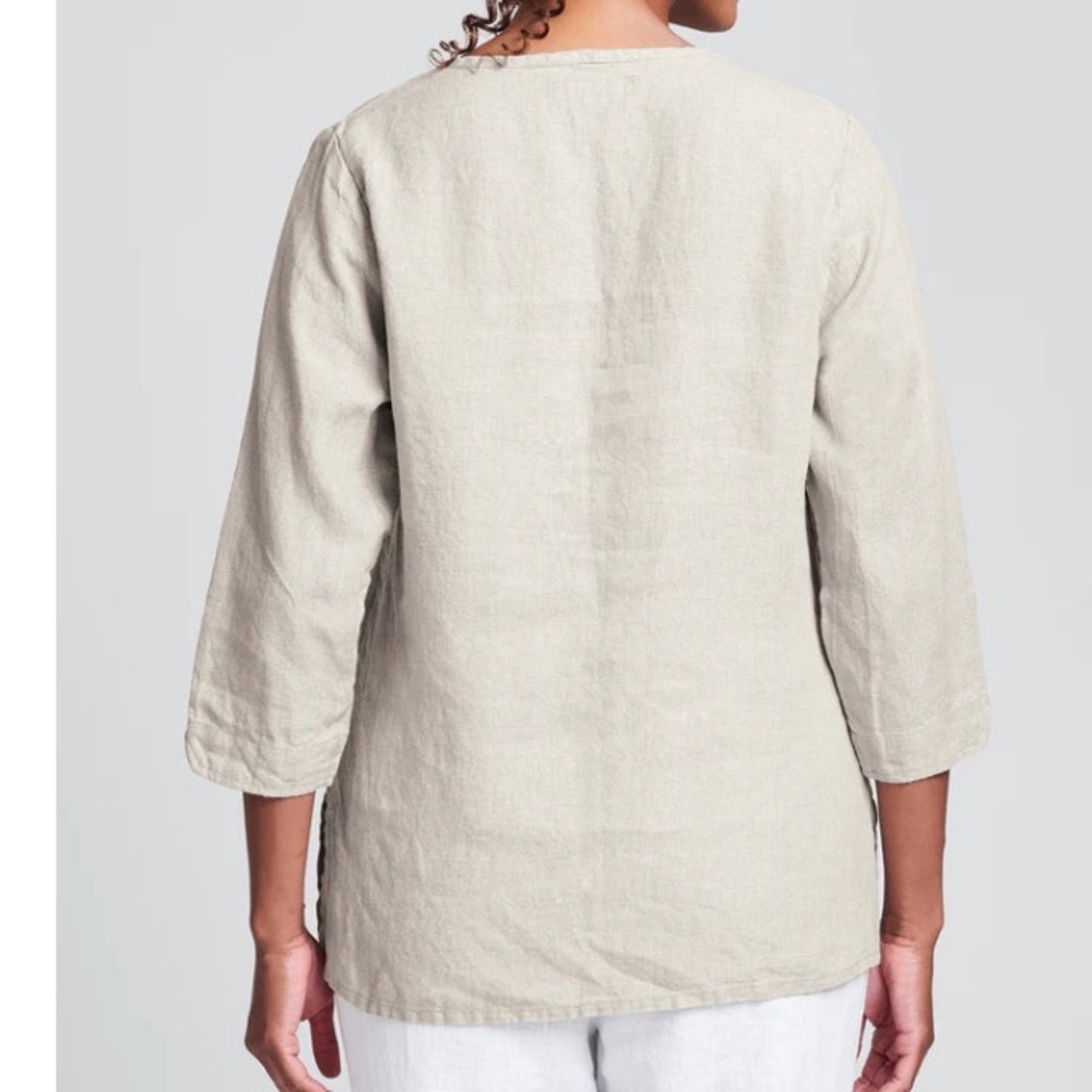 Flax V Pullover- Natural-Medium Weight - Picture 2 of 6